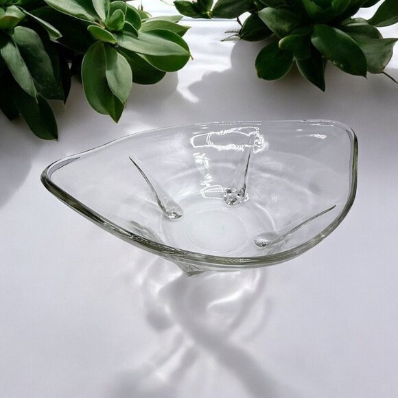 Vintage Clear Glass Footed Oval Teardrop Bowl - Picture 1 of 7
